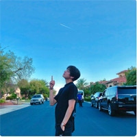 まるでグラビアみたい! 防弾少年団Vが近況報告