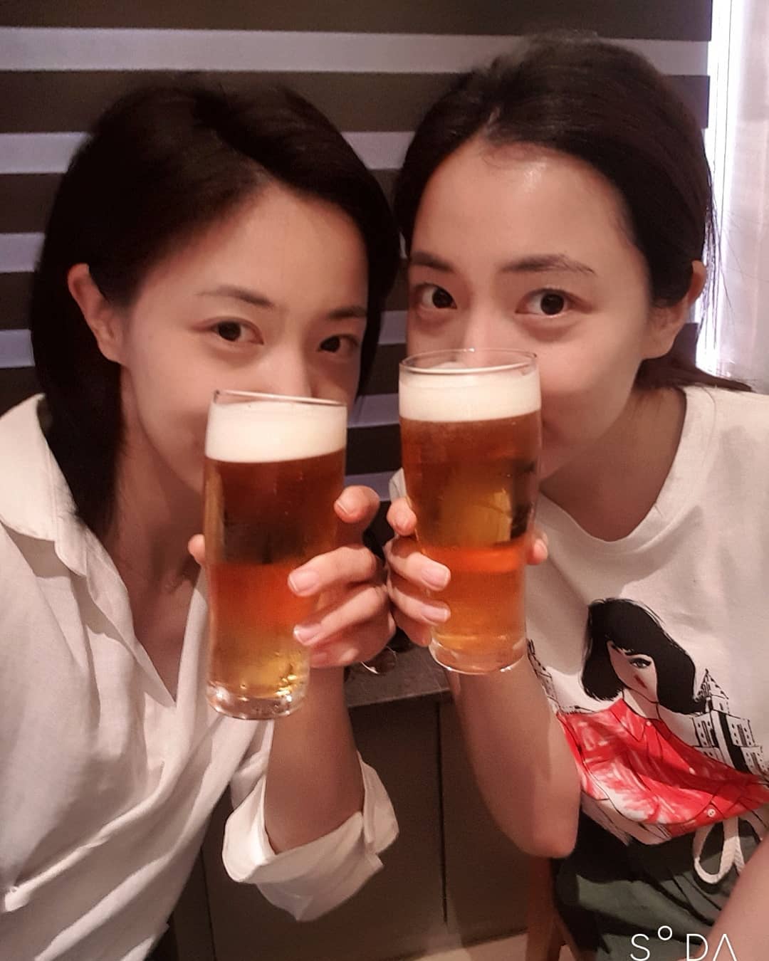 リュ・ヒョヨン×リュ・ファヨン、双子姉妹がビールで乾杯