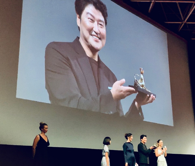 ソン・ガンホがエクセレンス・アワード受賞＝ロカルノ映画祭