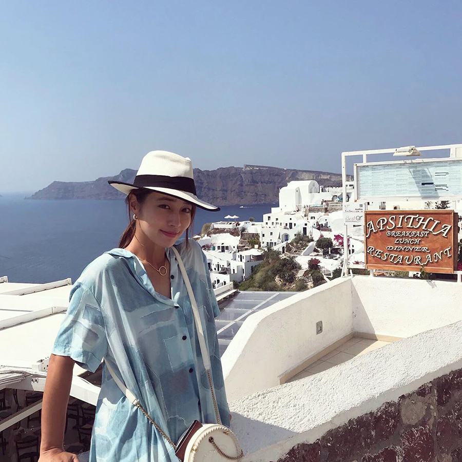 今度はギリシャ…イ・ミンジョンがイ・ビョンホンと一緒の旅行写真公開