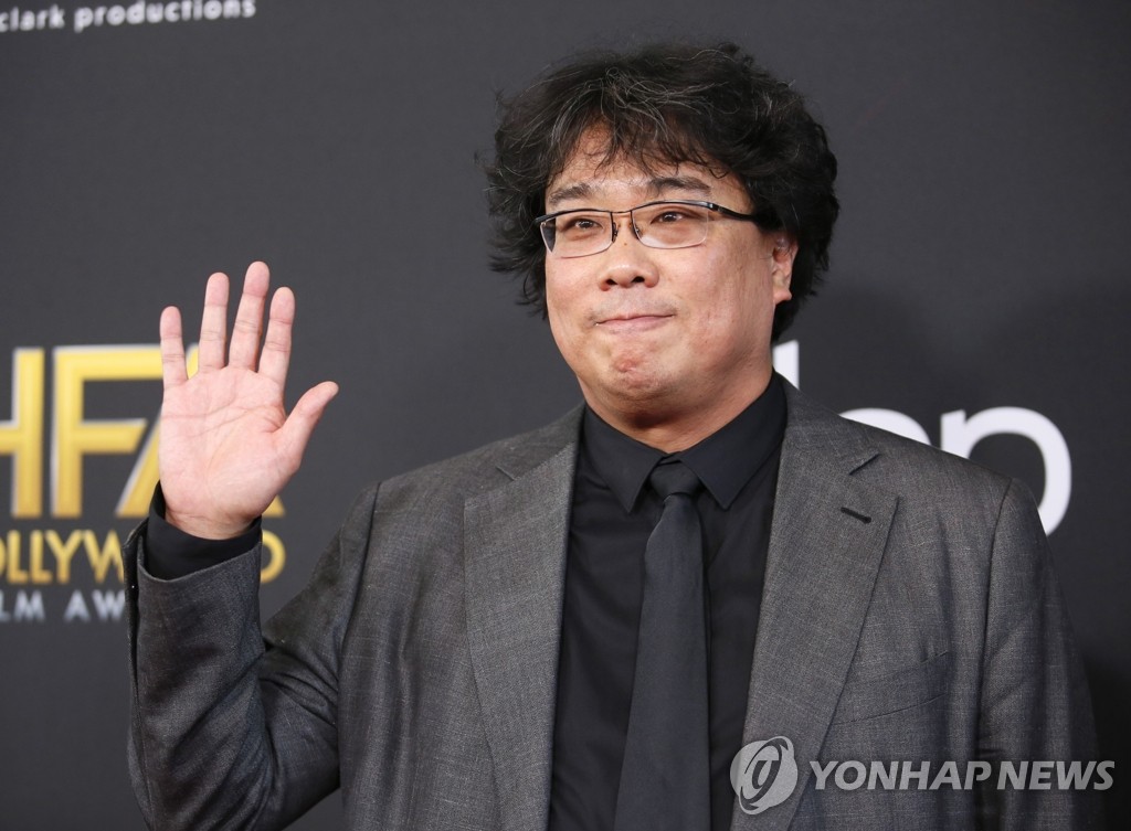 カンヌ最高賞「パラサイト」　韓国映画評論家協会賞で３冠