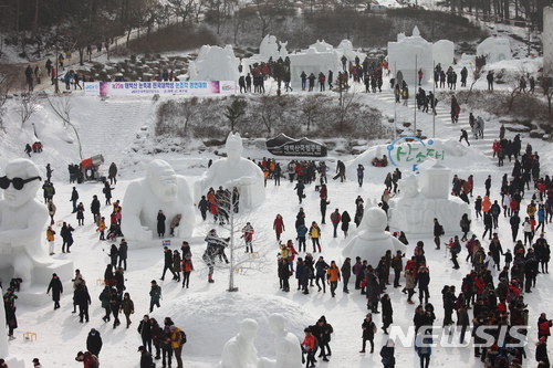 冬の王国へレッツゴー！　見どころ満点の太白山雪祭り