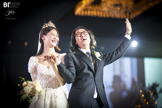キム・ギョンジン＆チョン・スミン「笑顔満開」幸せいっぱい結婚式写真