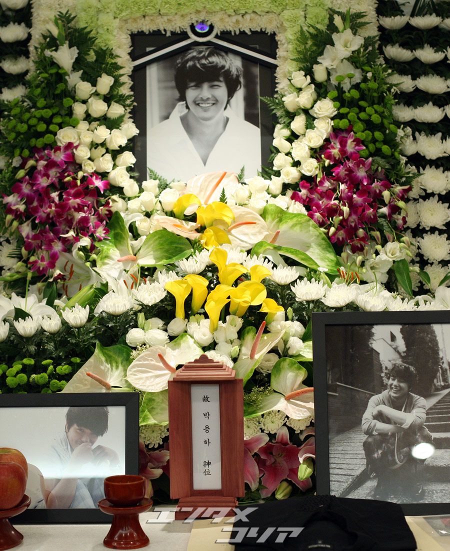 Chosun Online | 朝鮮日報-パク・ヨンハさんの死から10年…星になった 