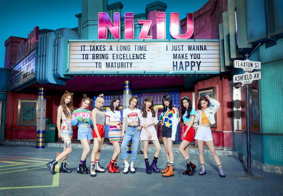NiziU、プレデビュー・ミニアルバムで日本の64チャート1位…正式デビューに期待