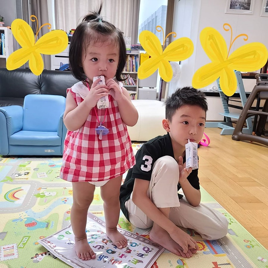 チョン・ジュノの妻イ・ハジョン「パパ・ママにそっくり！」子ども2人の写真公開