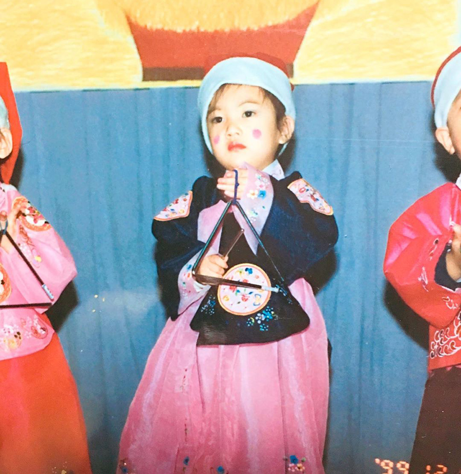 Red Velvetジョイ、誕生日に合わせ幼少時代の写真公開