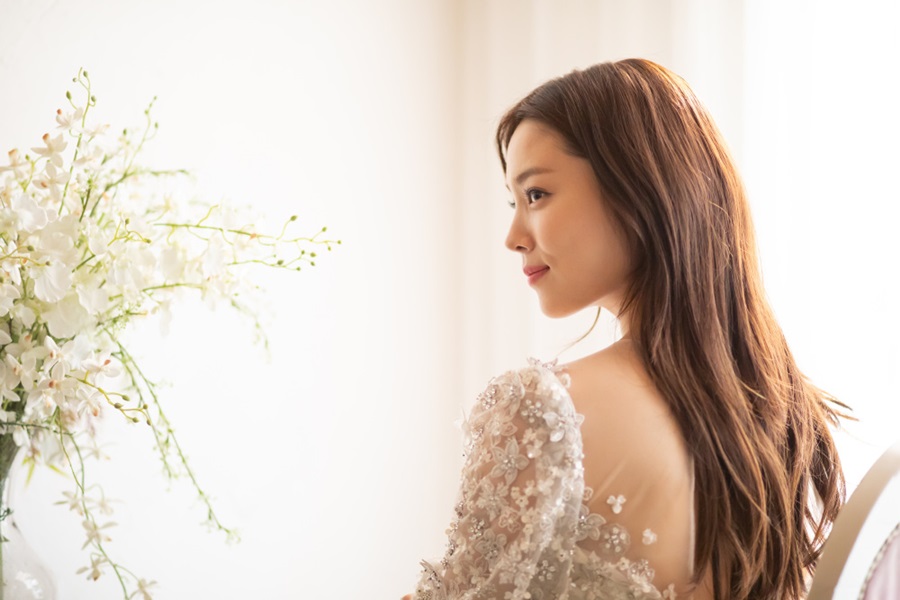 『私を愛したスパイ』ユン・ソヒ、高級感あるウエディングドレス姿のスチール公開