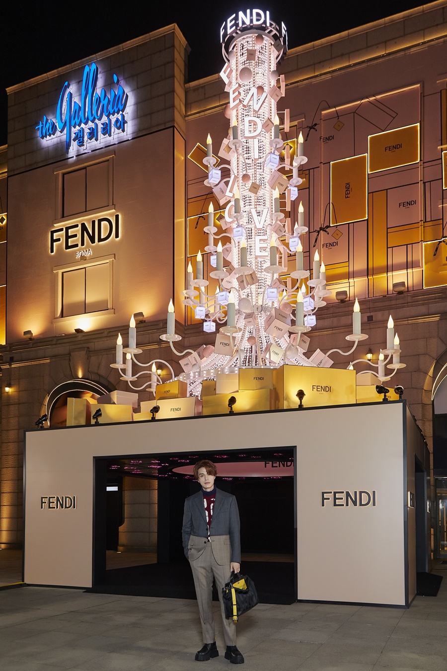 ハン・イェスル＆イ・ドンウクが「FENDI」のイベント出席、もうすぐクリスマス！