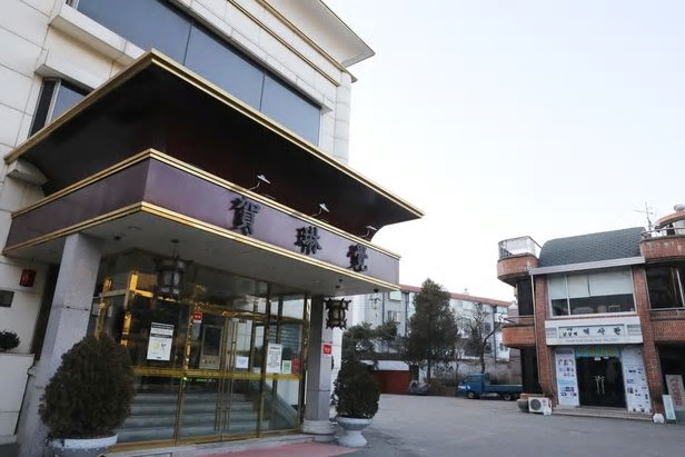 34年の伝統誇る有名中国料理店「賀琳覚」も…コロナで閉店