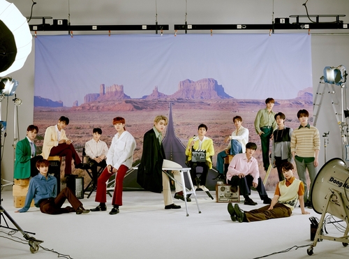 ＳＥＶＥＮＴＥＥＮ　 ケリー・クラークソンのトーク番組出演へ