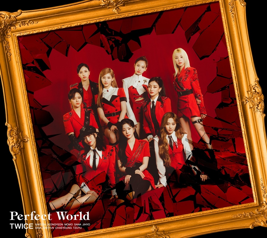 TWICE、日本3rdアルバム「Perfect World」ジャケ写公開…強烈なオーラ