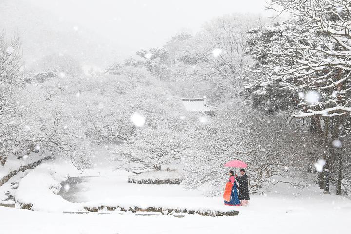  「鳴玉軒の雪景色」