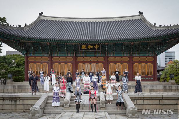 2022年春夏ソウル・ファッション・ウイーク7日開幕…ソウル600年の歴史とKファッションのコラボ