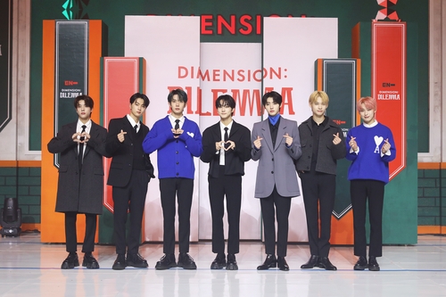 ＥＮＨＹＰＥＮのニューアルバム　２６カ国ｉＴｕｎｅｓで１位