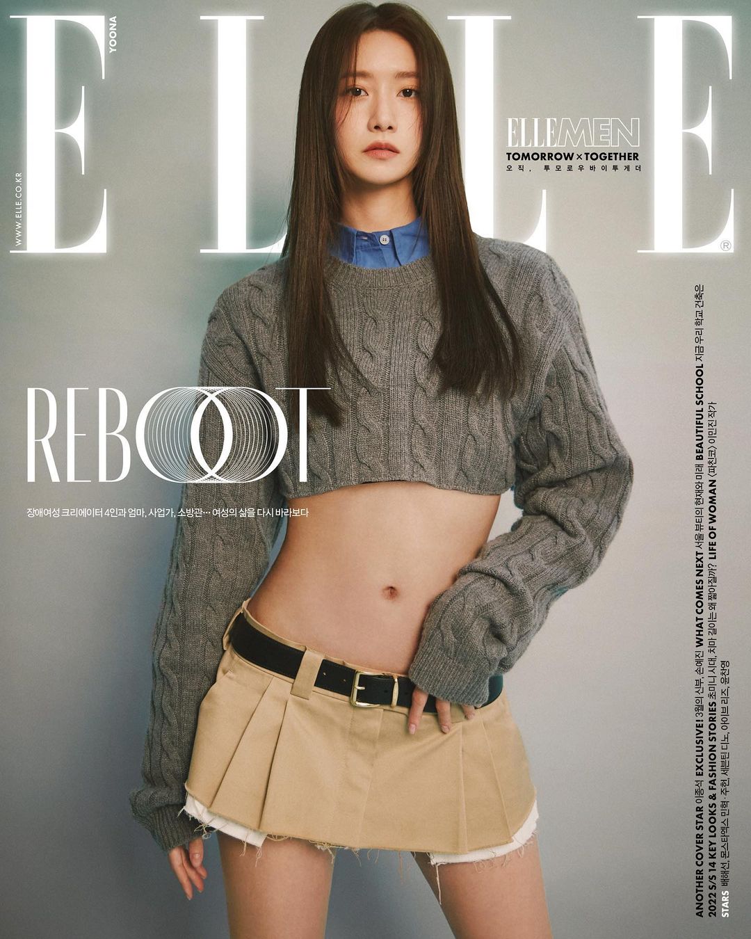 Chosun Online 朝鮮日報 少女時代ユナ 22年流行の ローライズ ファッションでムダのないウエストを公開