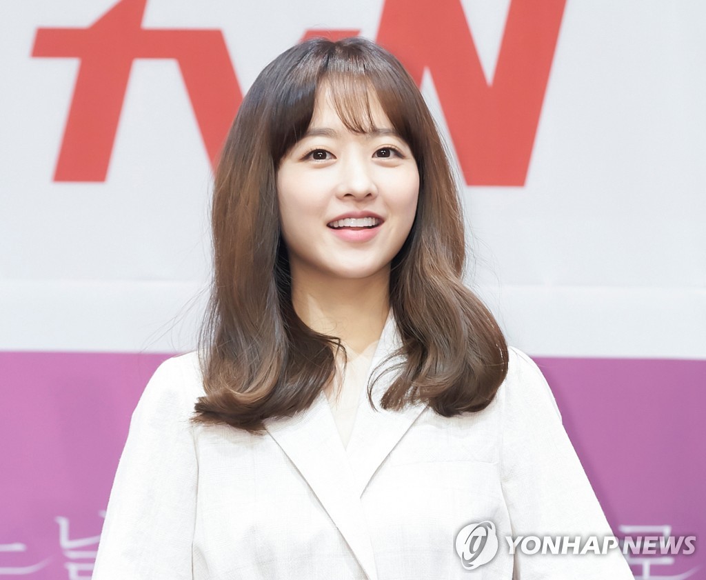 女優パク・ボヨン　高額寄付者の仲間入り
