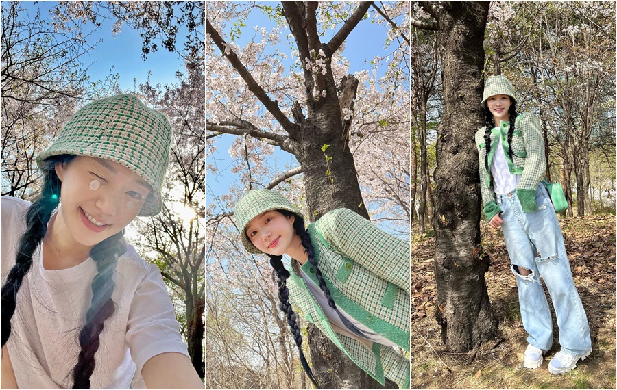 イ・ユビ、桜の木の下でパチリ…花よりきれい