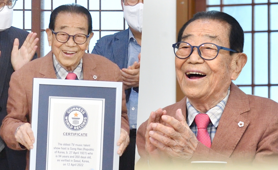95歳ソン・ヘ、「最高齢司会者」としてギネスブック登録…「韓国の視聴者のおかげ」