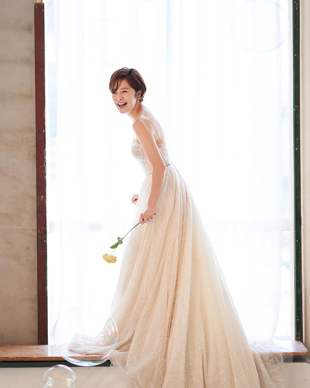 「キム・ヨンゴンの嫁」ファン・ボラ　美しいウエディングドレス姿公開