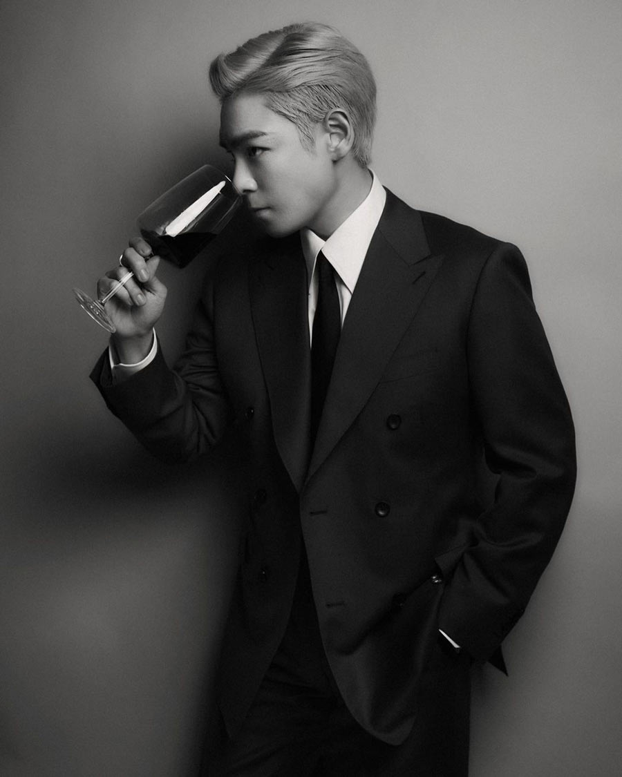 「事業家に転身」BIGBANG のT.O.P、ハニカミ笑顔で自身のワインブランドPR