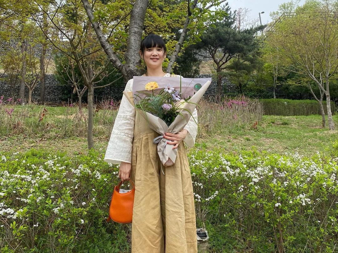 ユン・スンア＆キム・ムヨル夫妻、お腹の赤ちゃんと一緒に8回目の結婚記念日