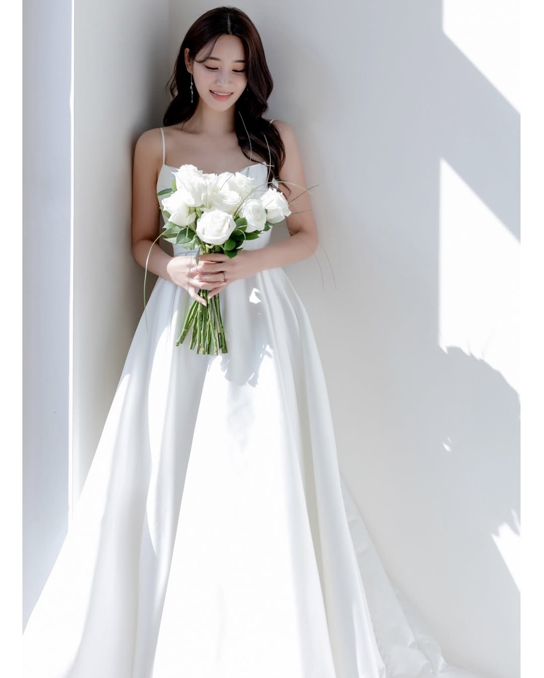 【フォト】元AOAユナ、ロマンチックなウエディング写真公開