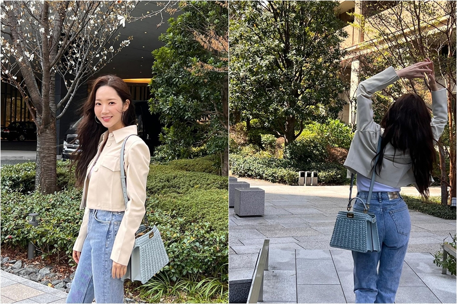 パク・ミニョン、大阪で清純な魅力アピール…ジーンズを履きアップルヒップ際立つ後ろ姿