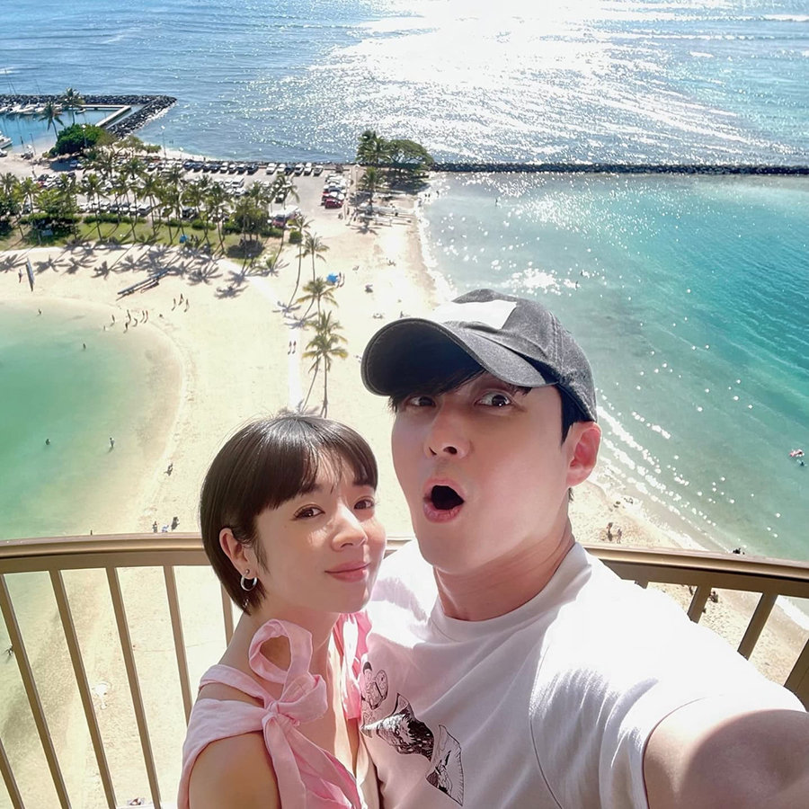 昨年結婚したシム・ヒョンタク＆サヤさん、ついにハワイ新婚旅行　「本当にごめん…愛しているよ」