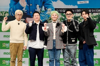 【フォト】G-DRAGON×チョン・ヒョンドン×DEFCONN×CODE KUNSTら、『Good Day』制作発表会に出席