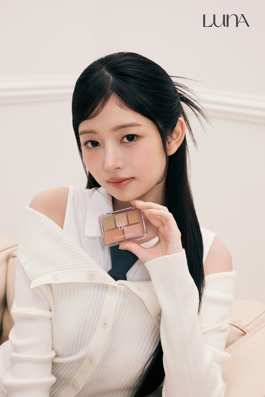 IVEレイ　メイクアップ・ブランドのアンバサダーに…ラブリーシックなビジュアル