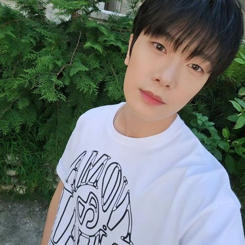 買春・強制わいせつ「嫌疑なし」のチェ・ミンファン、FTISLANDに復帰…海外で活動再開