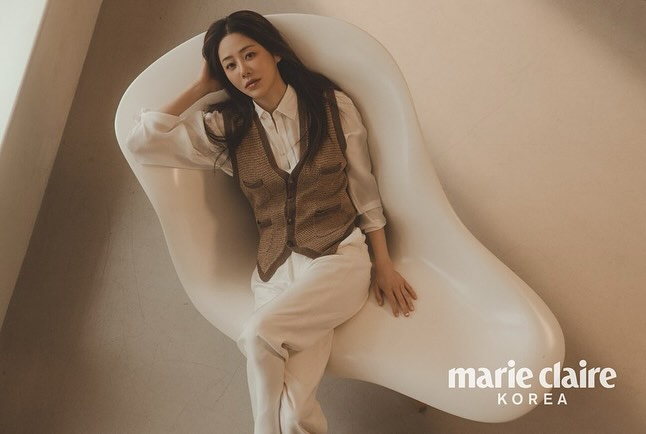 54歳コ・ヒョンジョン、上品さの極致…その美しさから目が離せない