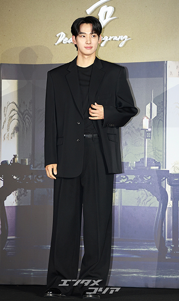 【フォト】ソフトなほほ笑み浮かべたチョン・ガラム