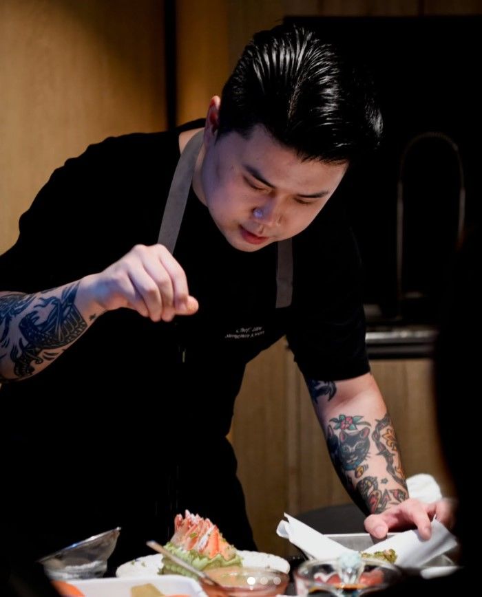 写真＝ナポリマフィアの「インスタグラム」より