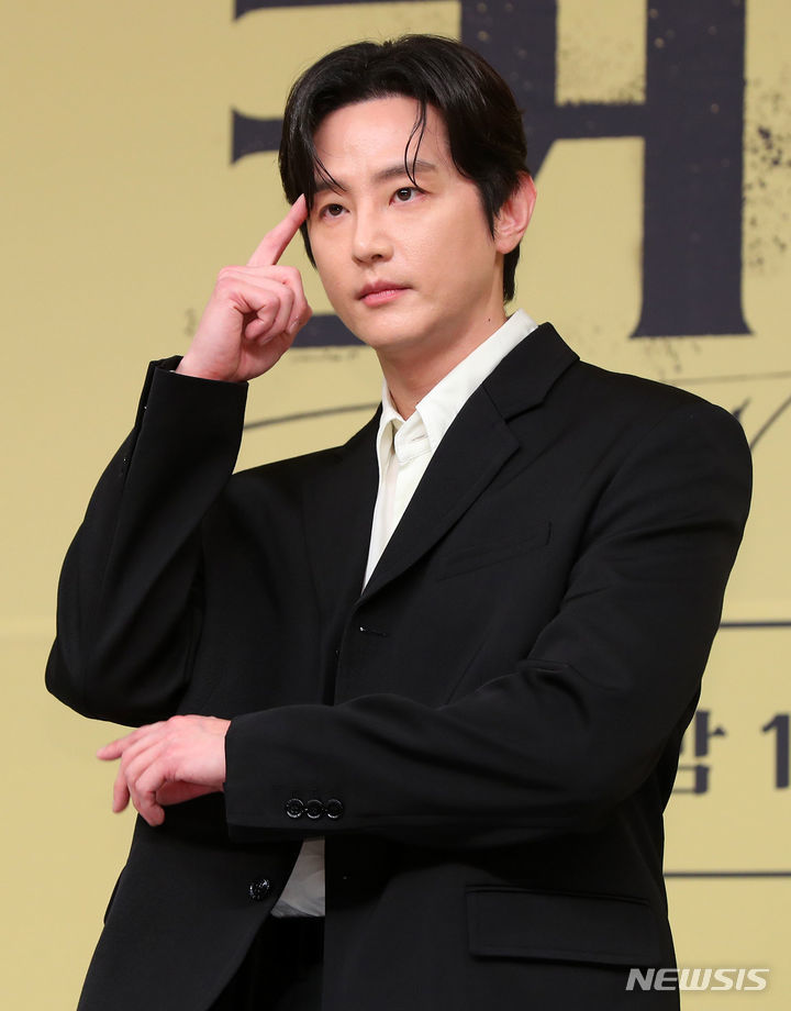 クォン・ユルが既婚者に…一般女性と5月24日挙式