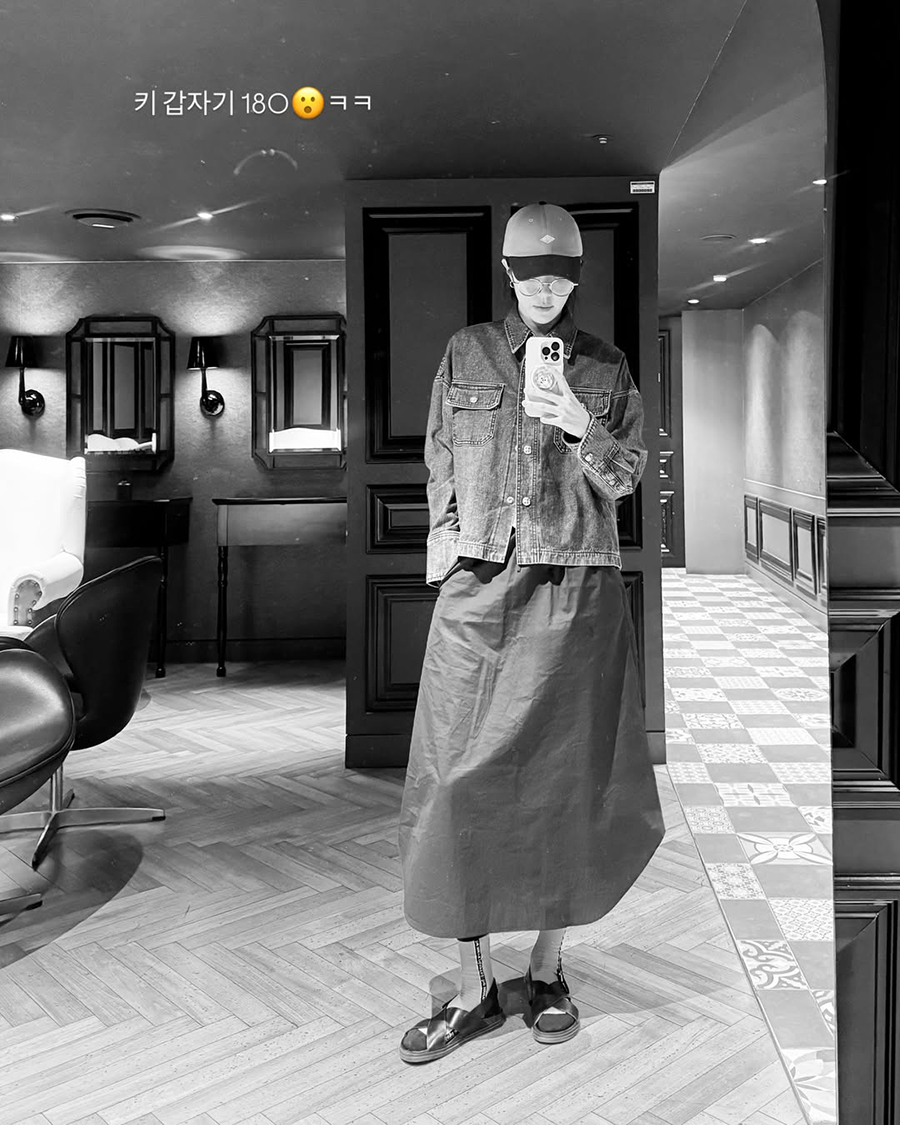 6年ぶり芸能活動再開したパク・ハンビョルが近況報告、大学生のような若々しさ