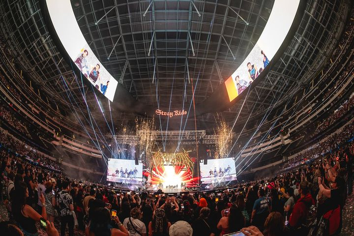 Stray Kids、BTSに続いて米SoFiスタジアムで単独公演