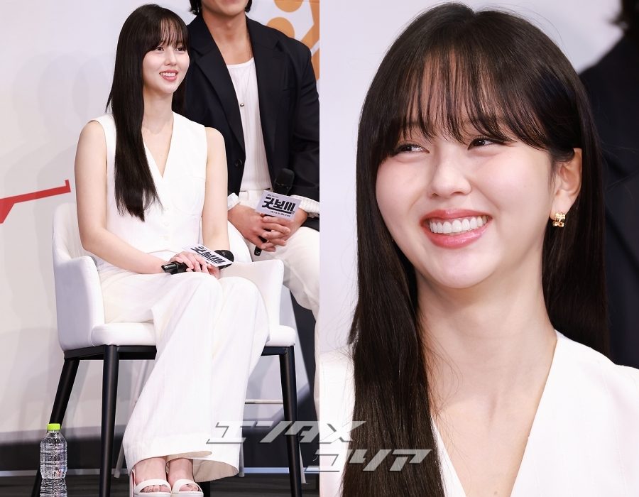 まばゆい美しさ誇るキム・ソヒョン、ノースリーブの白いセットアップ・コーデ