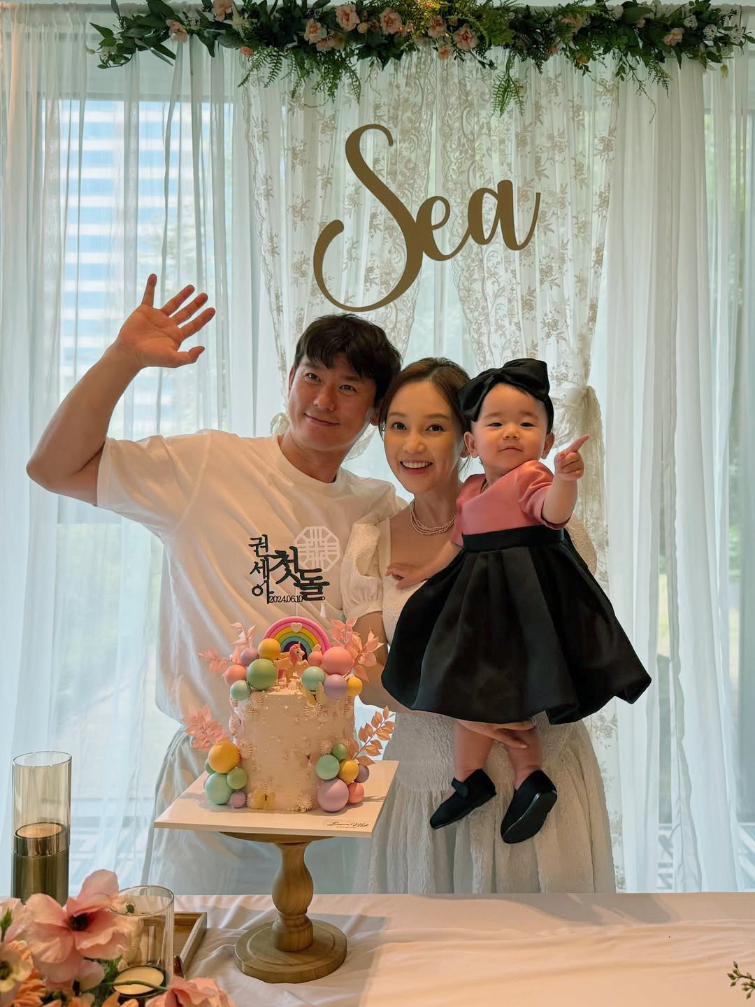 アユミ、長女の満1歳の誕生祝いを公開　「セアが生まれてもう1年だなんて」