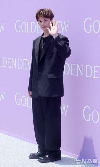 【フォト】ユク・ソンジェ、女心を刺激する「ほっぺハート」