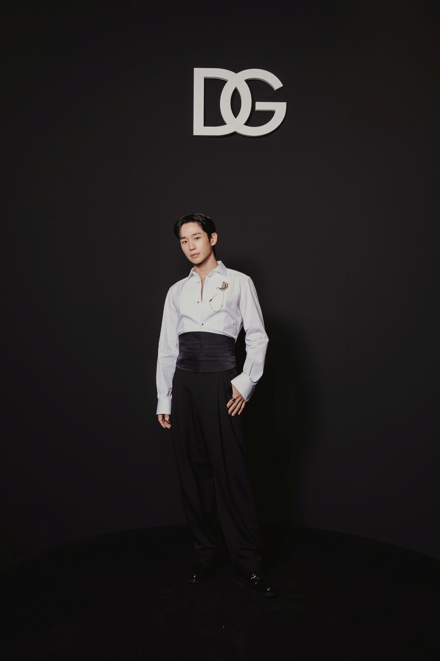 チョン・へイン、モダン・フォーマル・ルックで洗練された姿…DOLCE＆GABBANAのショーに出席