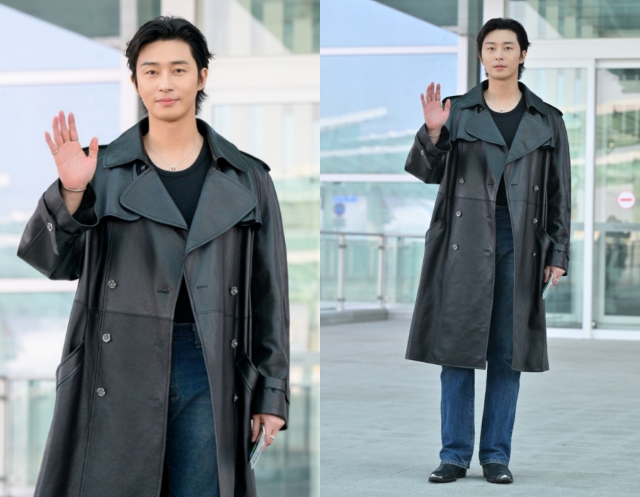 パク・ソジュン、レトロな雰囲気のフライトコーデ…デニム・オン・デニムVSレザーコート