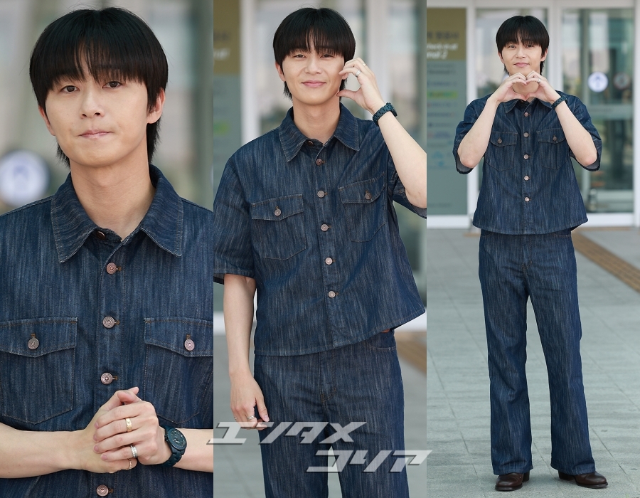 パク・ソジュン、レトロな雰囲気のフライトコーデ…デニム・オン・デニムVSレザーコート