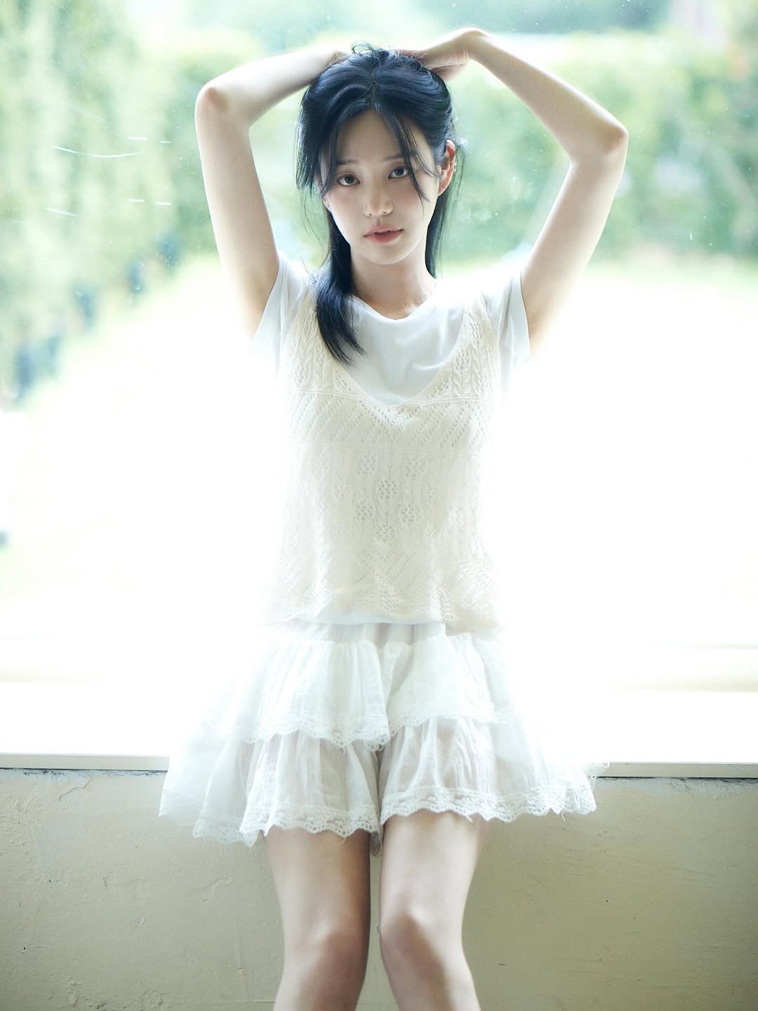 34歳イ・ユビ、清純な雰囲気で若々しいビジュアル