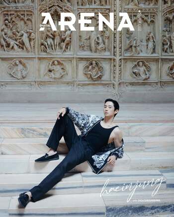 【フォト】彫刻ビジュアル誇るチョン・ヘイン、イタリアの博物館で存在感アピール