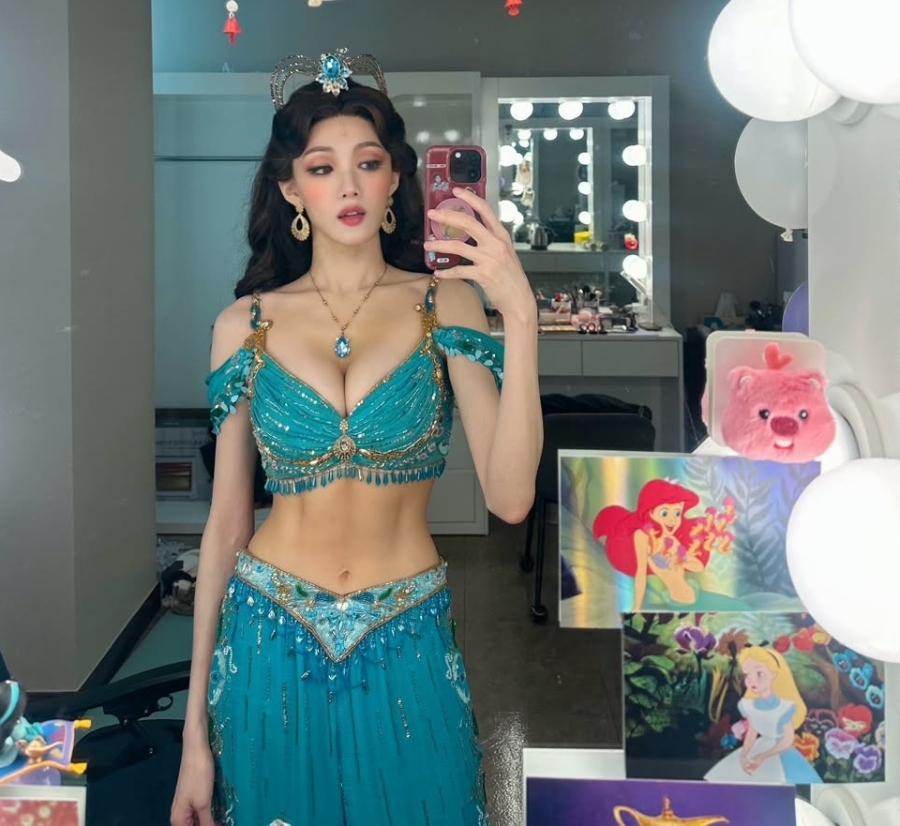 ホントにイ・ソンギョン？　美しいジャスミンの姿を「緊急入手」