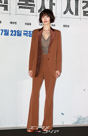 【フォト】ナナ レトロなムード…圧倒的ファッションセンス