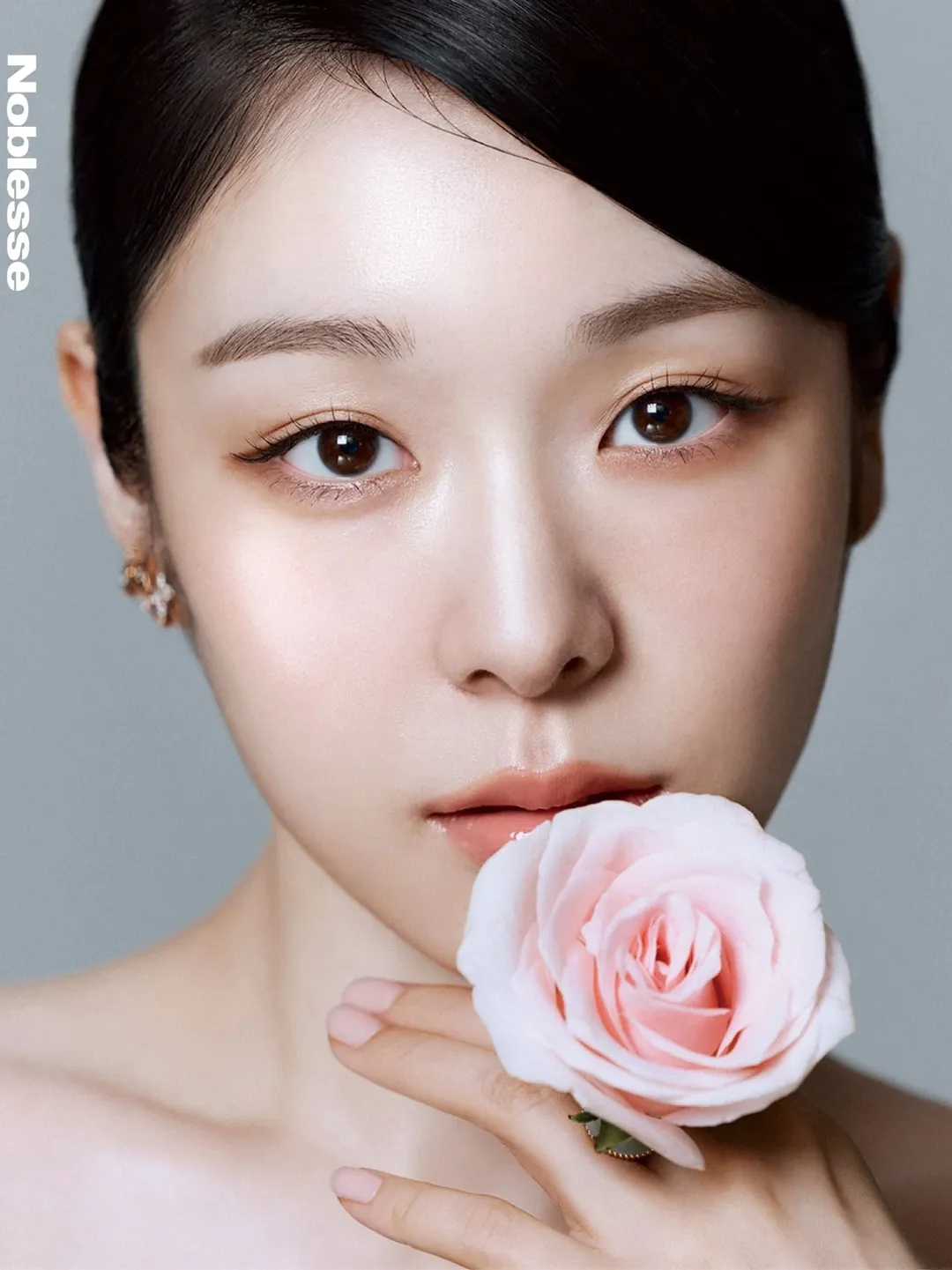 キム・ヨナ、しみ一つないツヤ肌…超アップでも圧倒的な美しさ