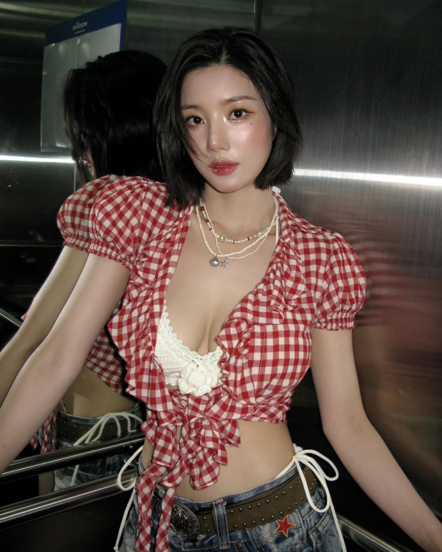 「WATERBOMBの女神」クォン・ウンビ、釜山公演出演キャンセル　「健康上の理由で」